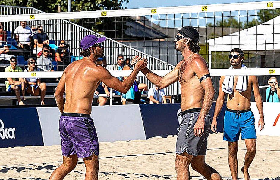Vietnam Women's Volleyball: Re-Reading the Serve-Reception System Across Twelve Matches — and the Spots Where Lost Balls Really Kill Matches Vietnam Women's Volleyball: Re-Reading the Serve-Reception System Across Twelve Matches — and the Spots Where Lost Balls Really Kill Matches