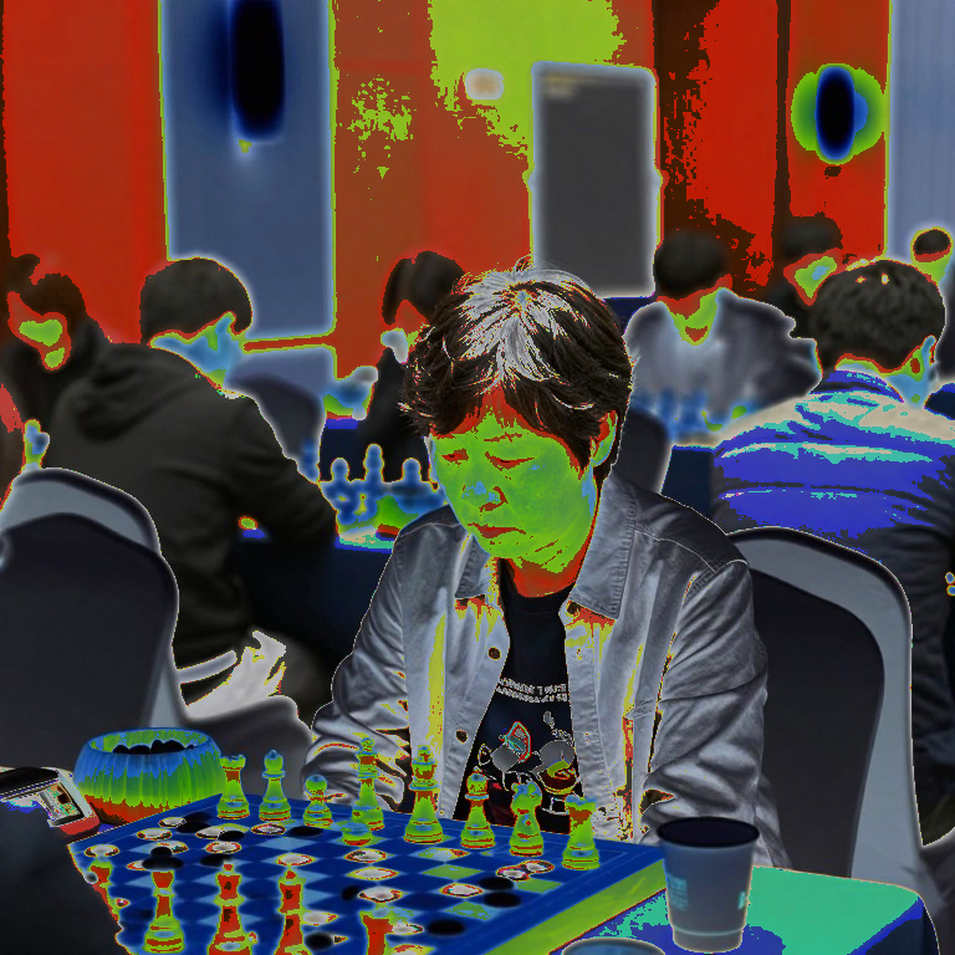 Gambit Con Voi và nước đi thứ hai: bất ngờ không phải là bảo chứng