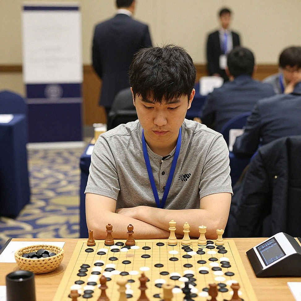 Ấn Độ và Ba Lan ở Olympiad cờ vua: Gót chân Achilles được vẽ lại từ cấu trúc bàn cờ